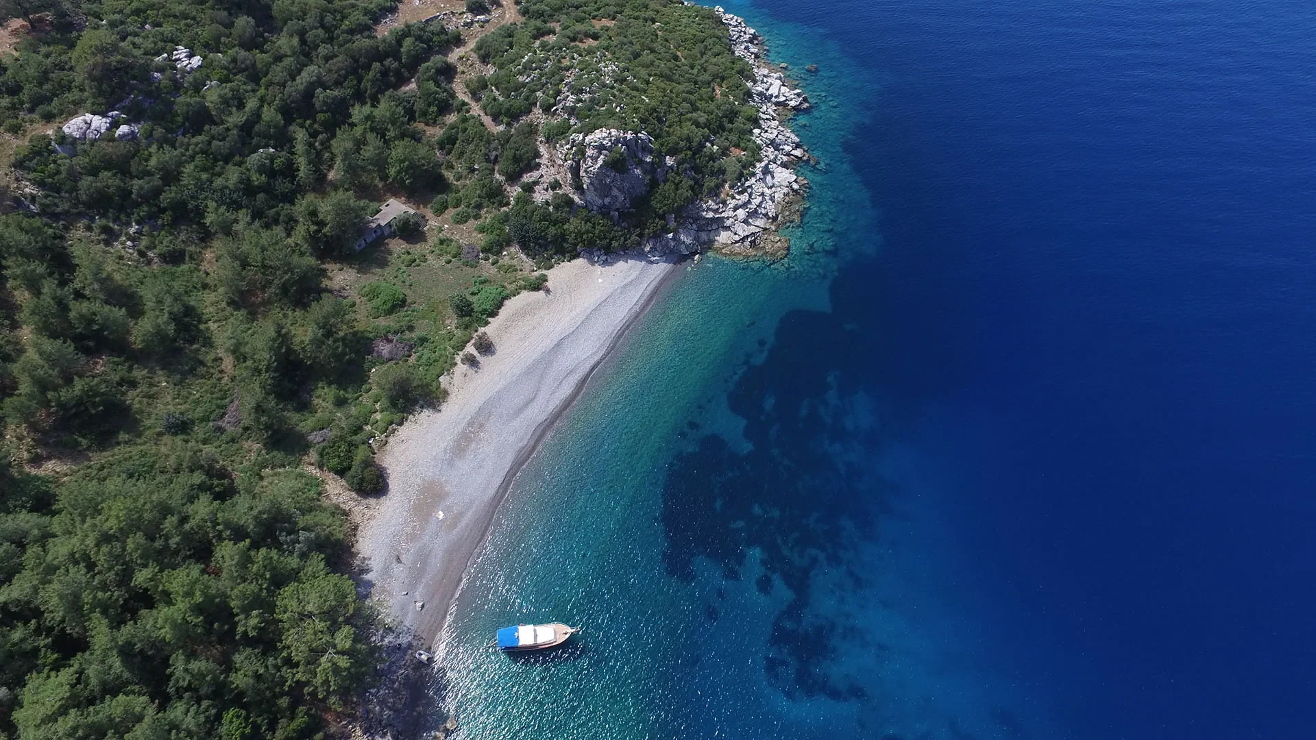 Benesta Amos Living kıyısı
